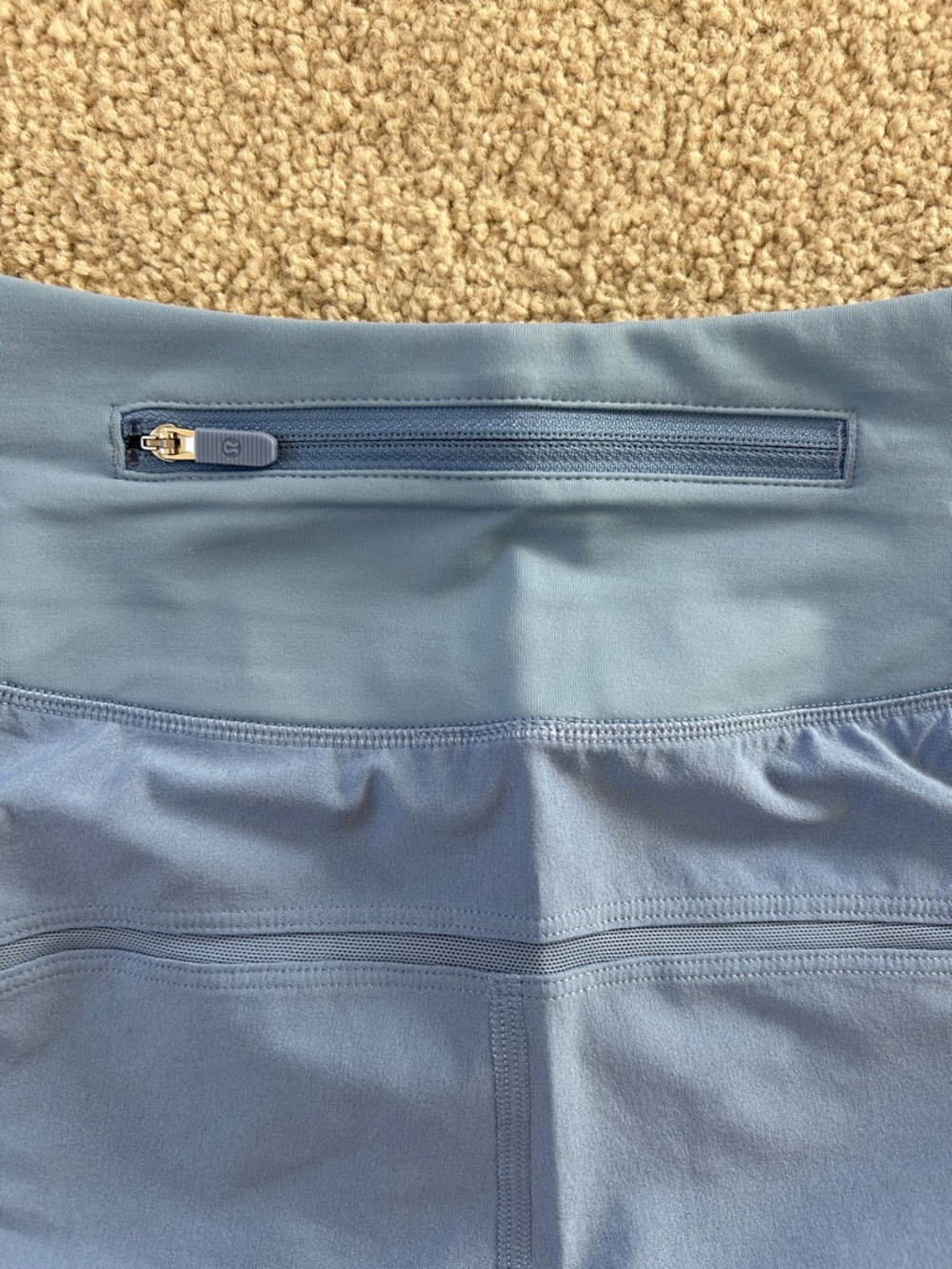 Women’s Lululemon Pool Party Speed Up Shorts *Updated* Size 2 - Picture 4 of 8